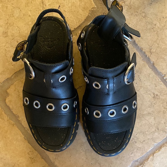 Dr. Martens Shoes - Dr Marten Sandals -